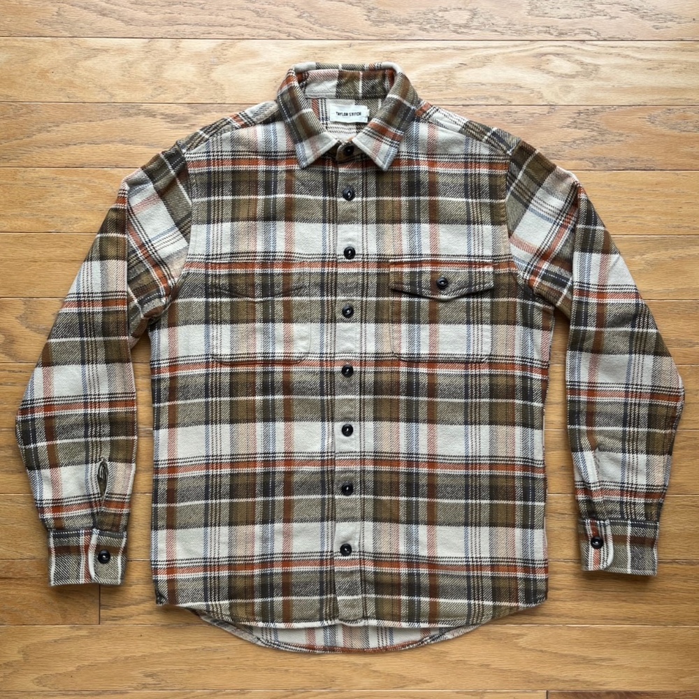 Taylor Stitch Crater Flannel in Tan Plaid (size 40)